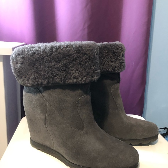 UGG Australia Kyra Granite Suede  boots size 10 - Picture 3 of 13